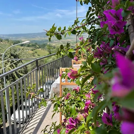 Casa Delle Mura