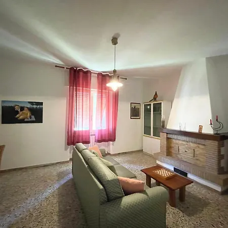 Casa Delle Mura *